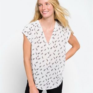 Lilian V-Neck Blouse